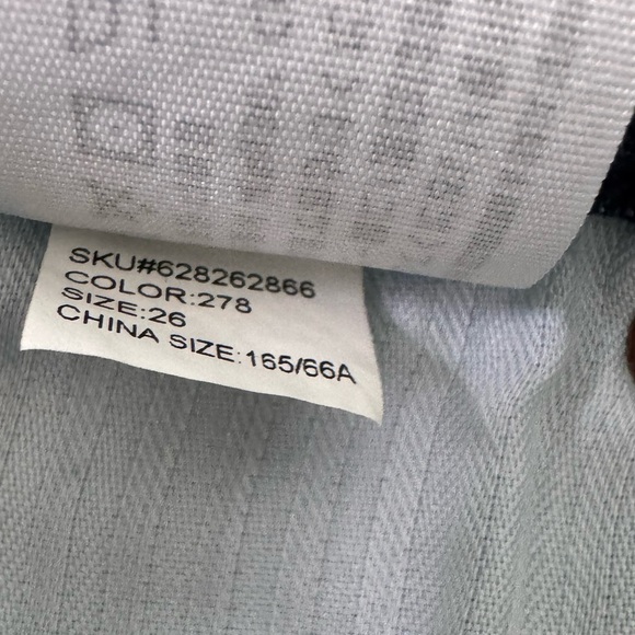 Abercrombie & Fitch Simone High Rise Ankle Flare Jeans - Picture 10 of 12